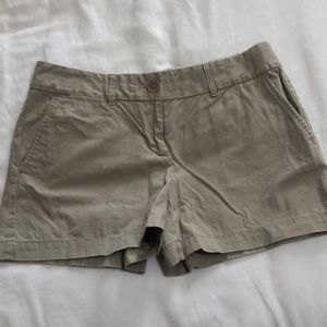 Kaki shorts LOFT